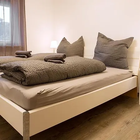 Schafbergblick Mit Balkon Id 8607747 Und Himmelspforte Mit Balkon Id 8607779 * מונדסי